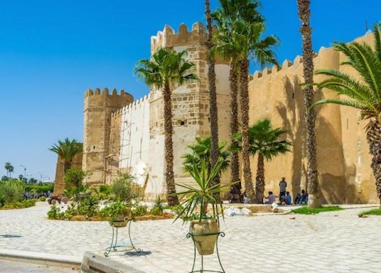 Villa Luxueuse Meublee Sfax Exterior foto